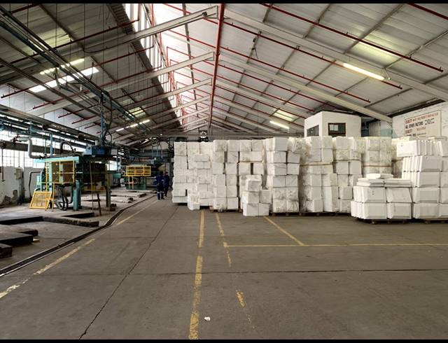 6,100M² FACTORY FOR SALE IN PAROW INDUSTRIAL